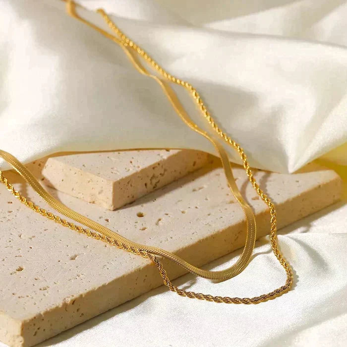 Colar em Camadas Hailey